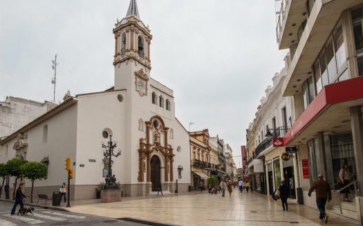 Piso en calle Rascon, Huelva.